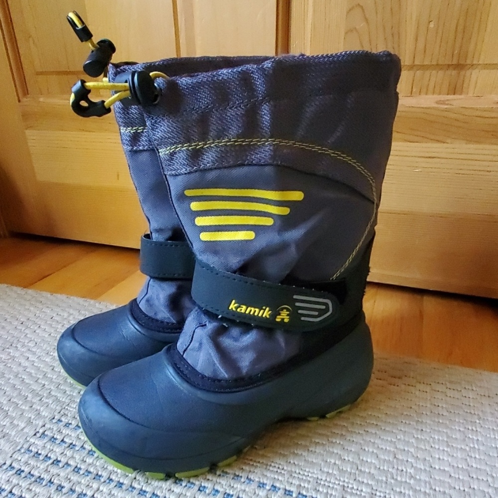 Kamik Snowcoas Snow Boots size 1
